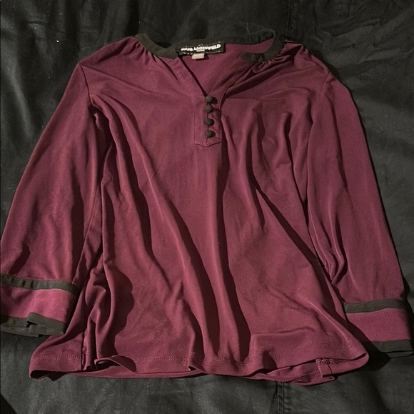 Karl Lagerfeld Blouse with Black Trim - Picture 1 of 7